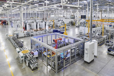 探秘奇瑞捷豹路虎智能發(fā)動機工廠